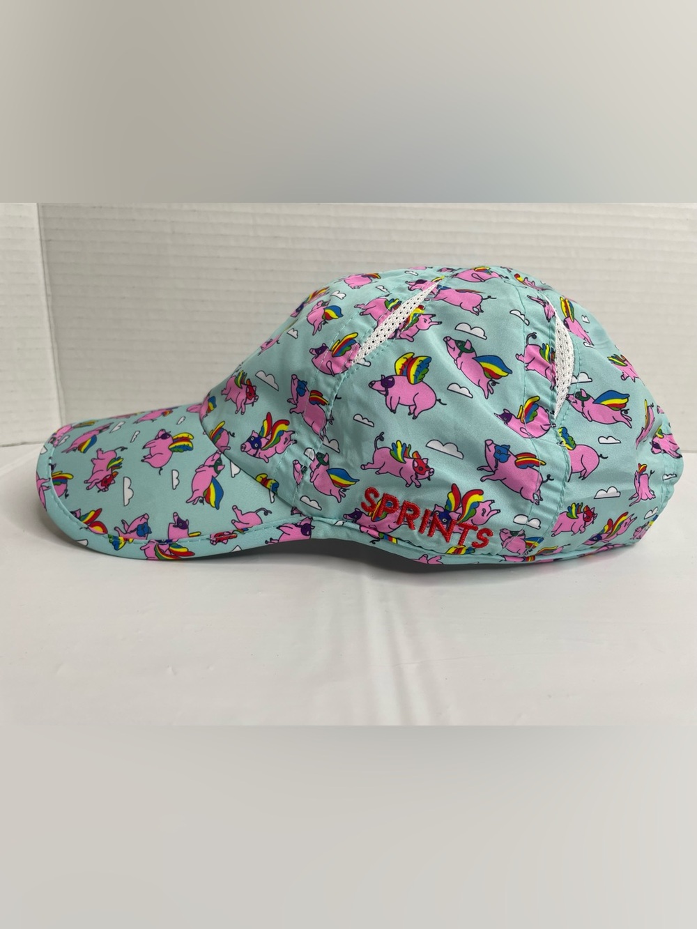 Sprints Flying Pigs Running Hat